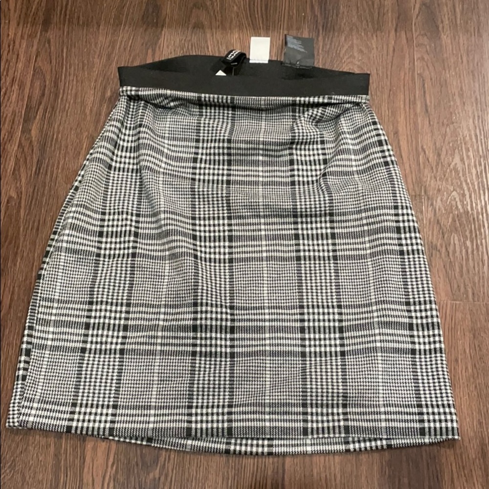 NWT H&M Mini Skirt